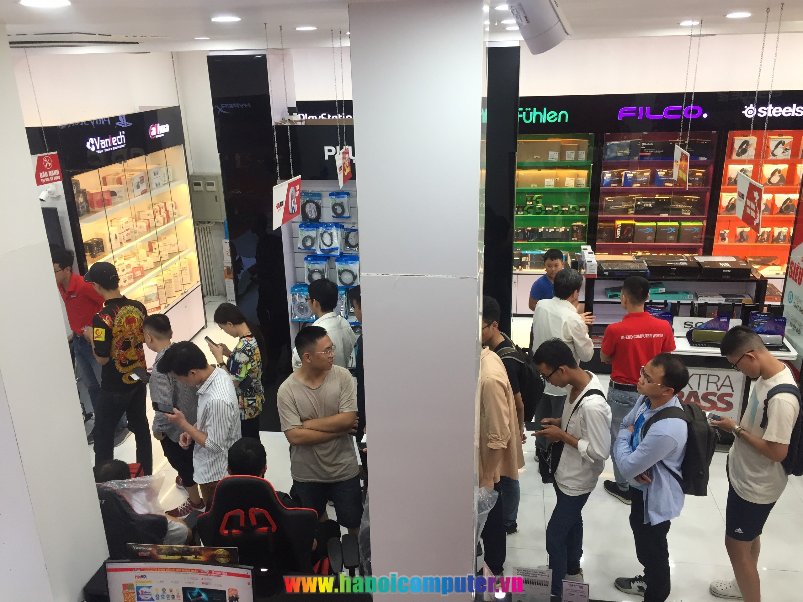 Giờ vàng giá sốc Hà Đông 4