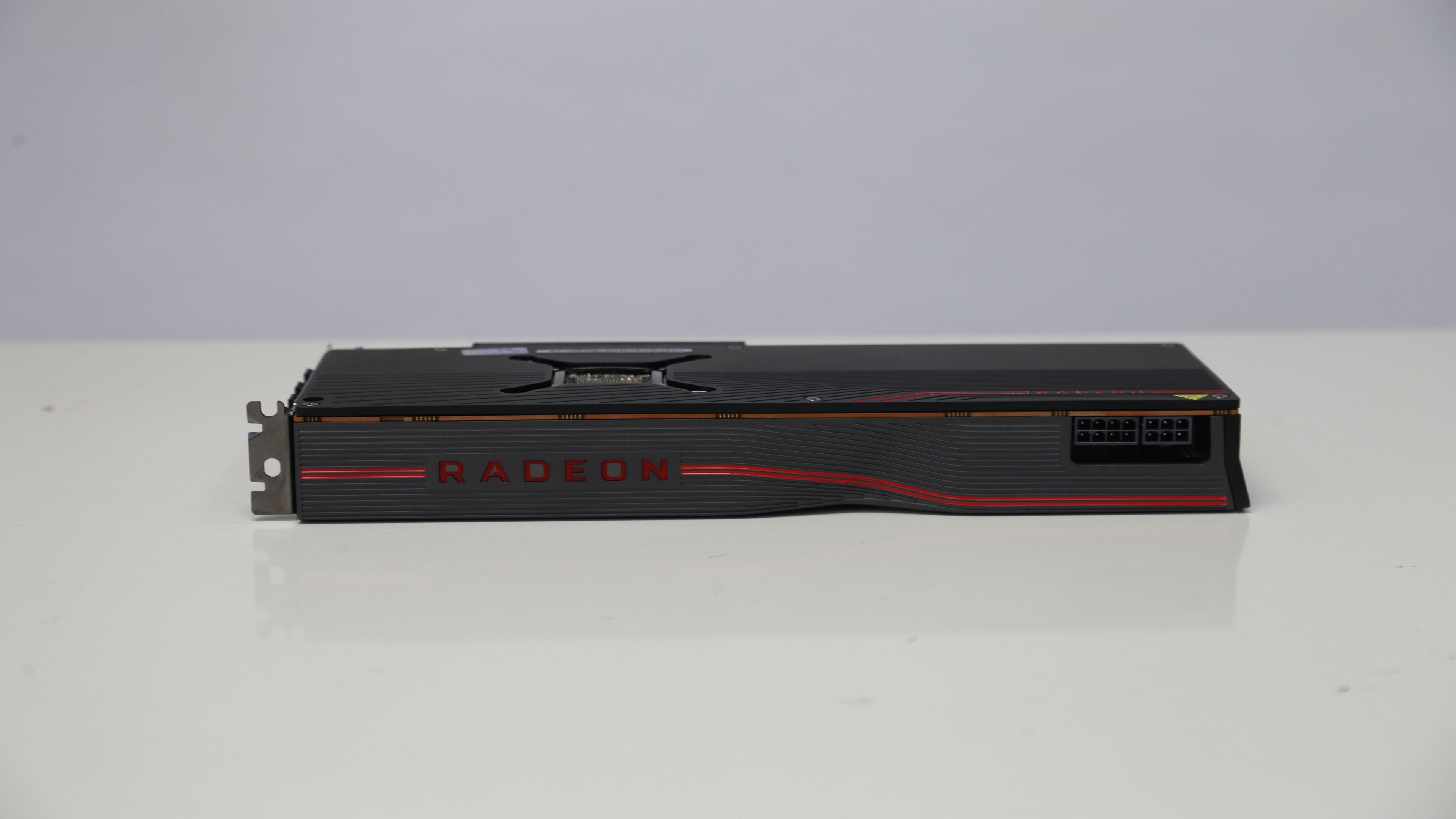 Radeon RX 5700 XT 7