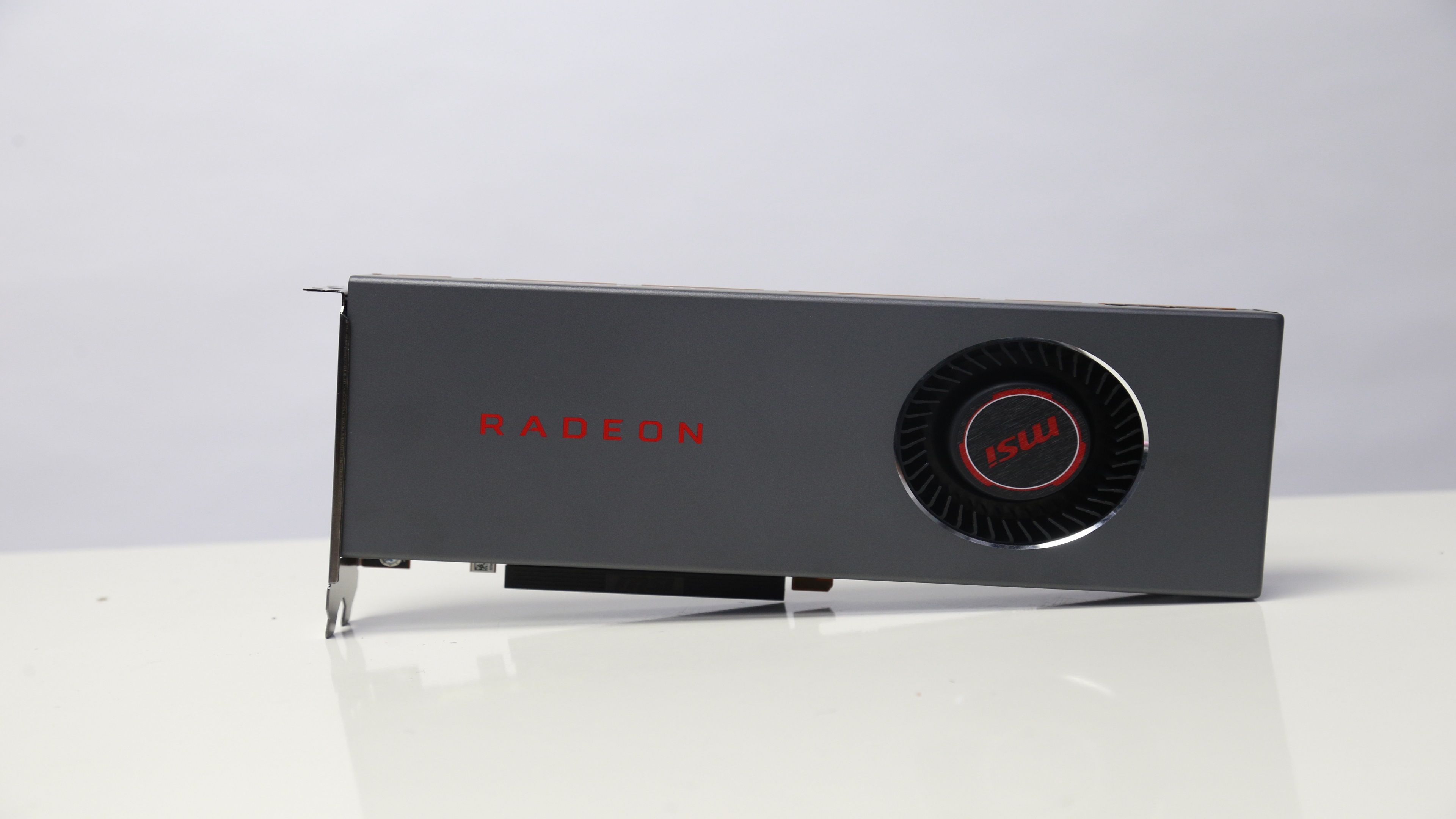 Radeon RX 5700 6