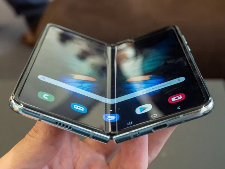 Samsung Galaxy Fold 1