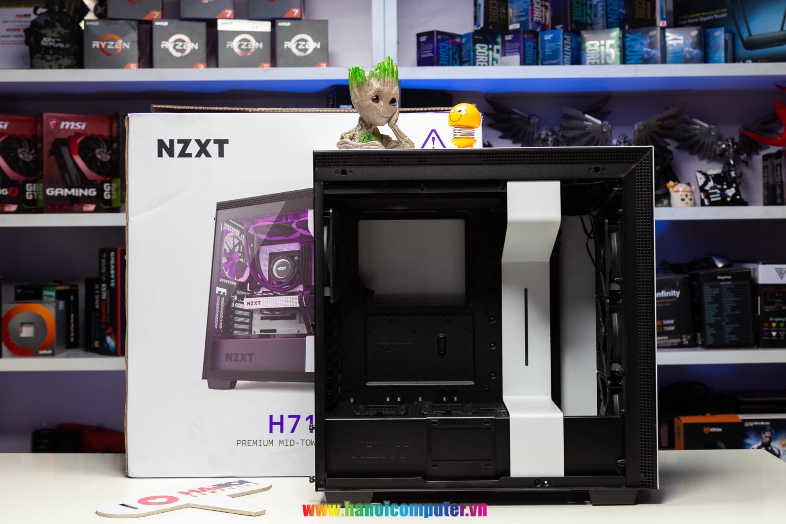 NZXT H710i