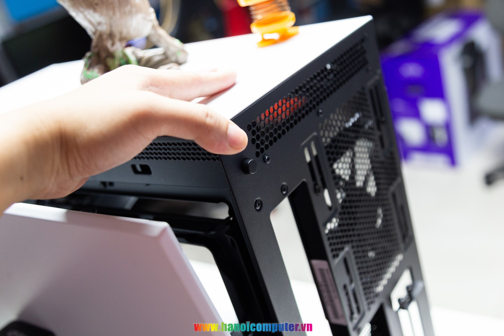 NZXT H710i (7)