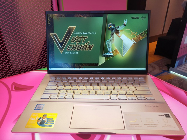 ASUS Vivobook 4