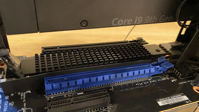 Intel NUC 9