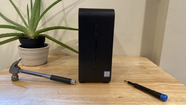 Intel NUC 9