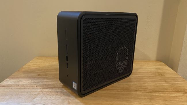 Intel NUC 9
