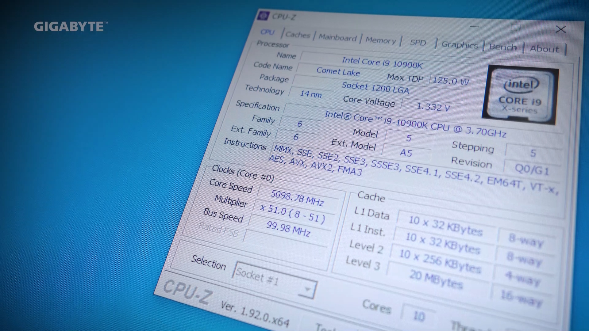 5.1 Ghz Trên MƯỜI Nhân! - Gigabyte Z390 Aorus Master ft. Core i9 10900K
