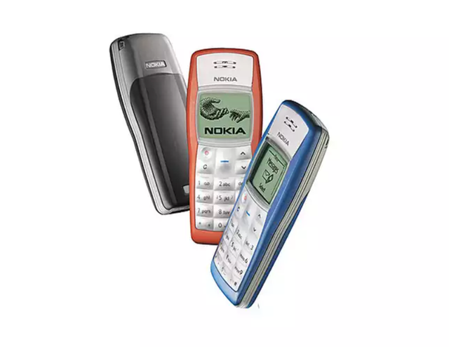 10 chiếc điện thoại 4