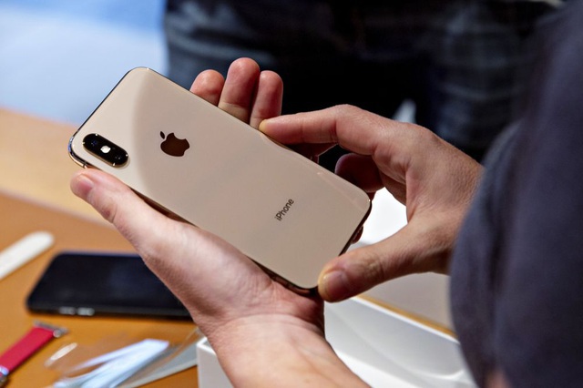 Loạt iPhone 2