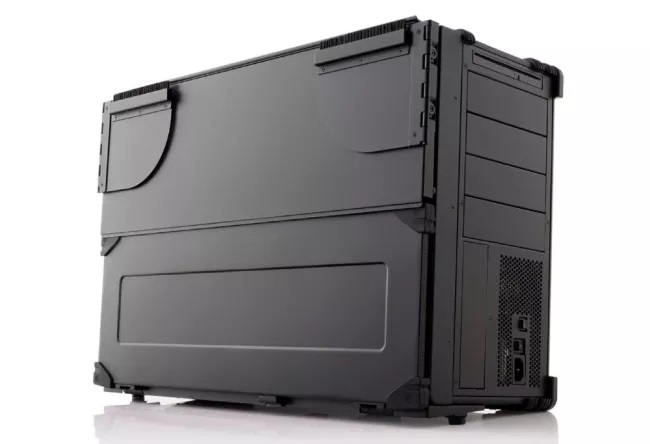 Đây là một chiếc laptop và nó được trang bị AMD EPYC 128 nhân cùng 2TB RAM