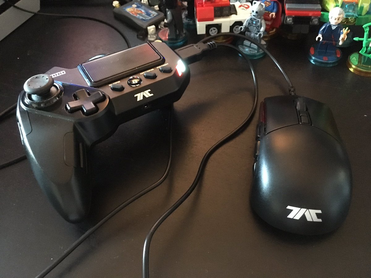 phụ kiện Playstation Hori PS4 Tac Grip Controller