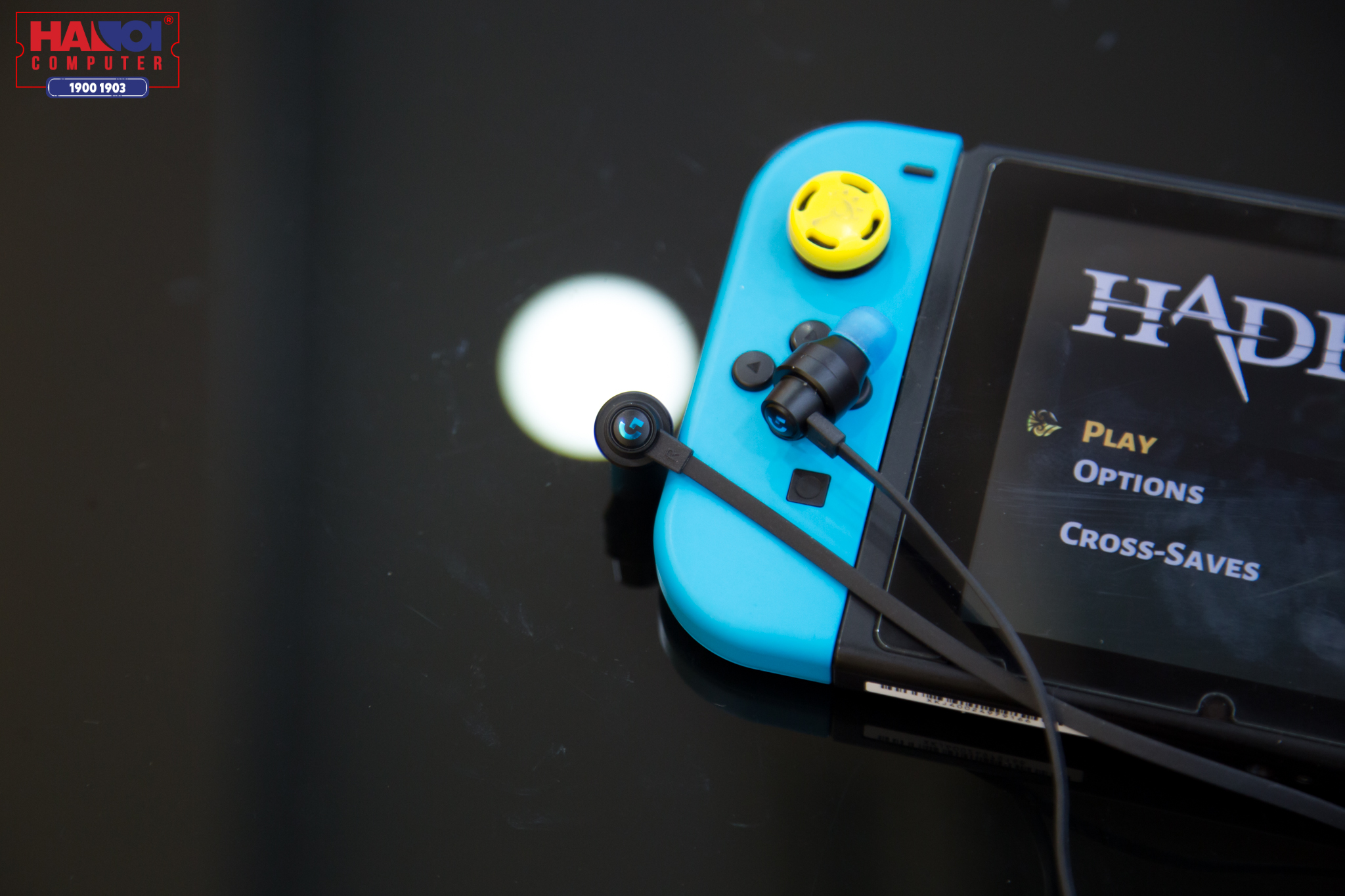 Dây cáp của tai nghẹ Logitech G333