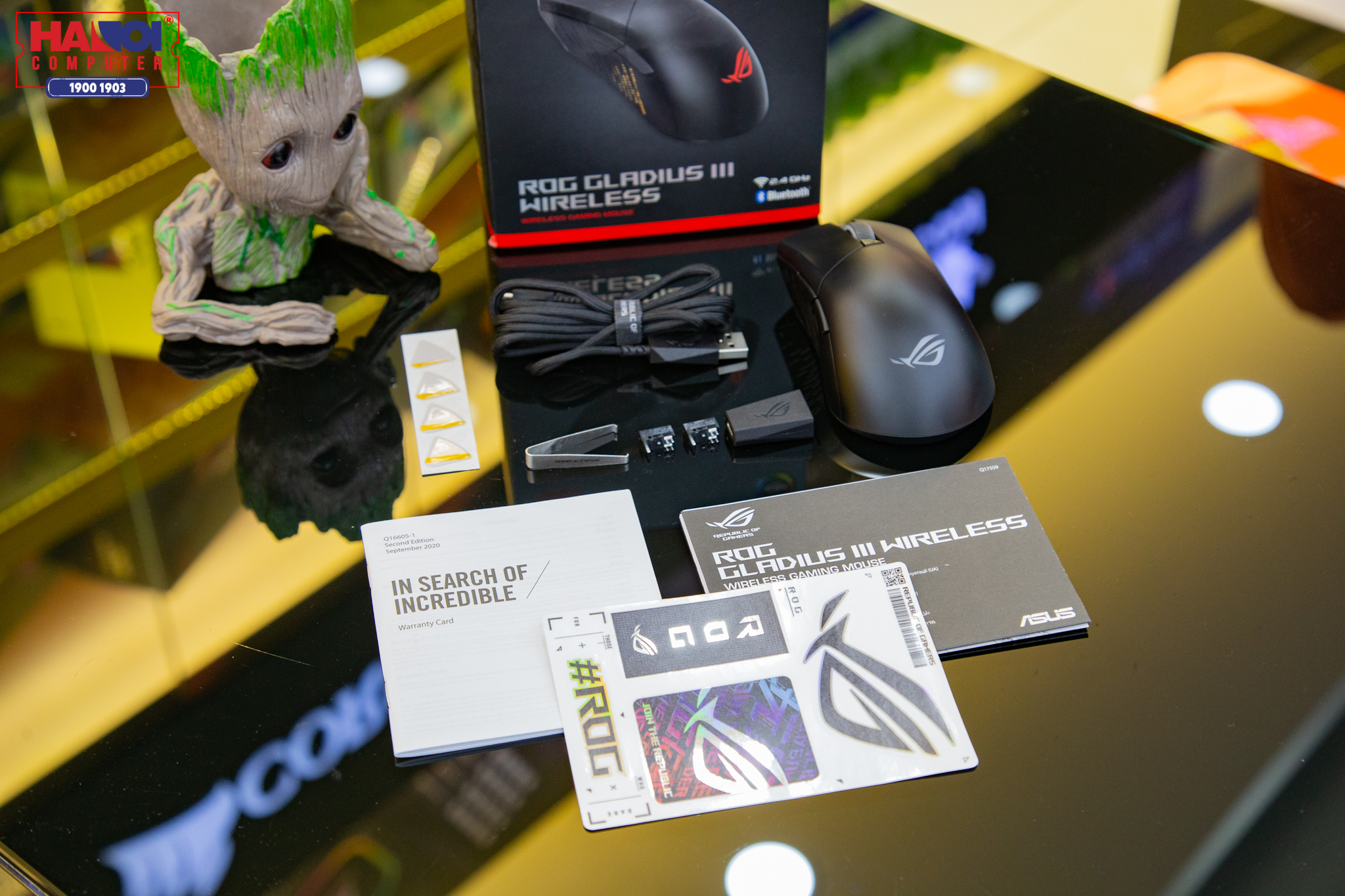 Phụ kiện của Asus ROG Gladius III Wireless