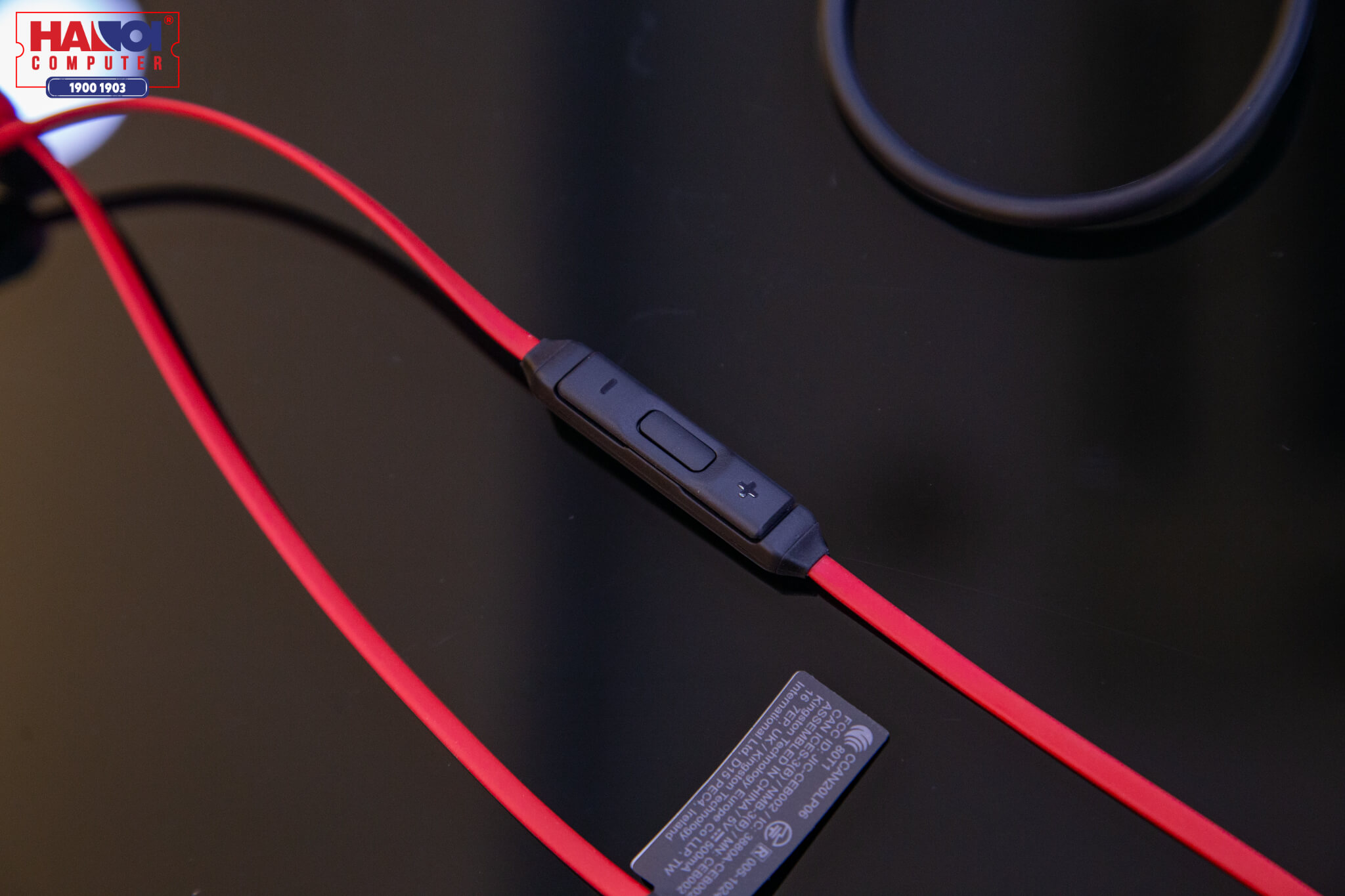 Bộ điều khiển của Tai nghe Kingston HyperX Buds Wireless