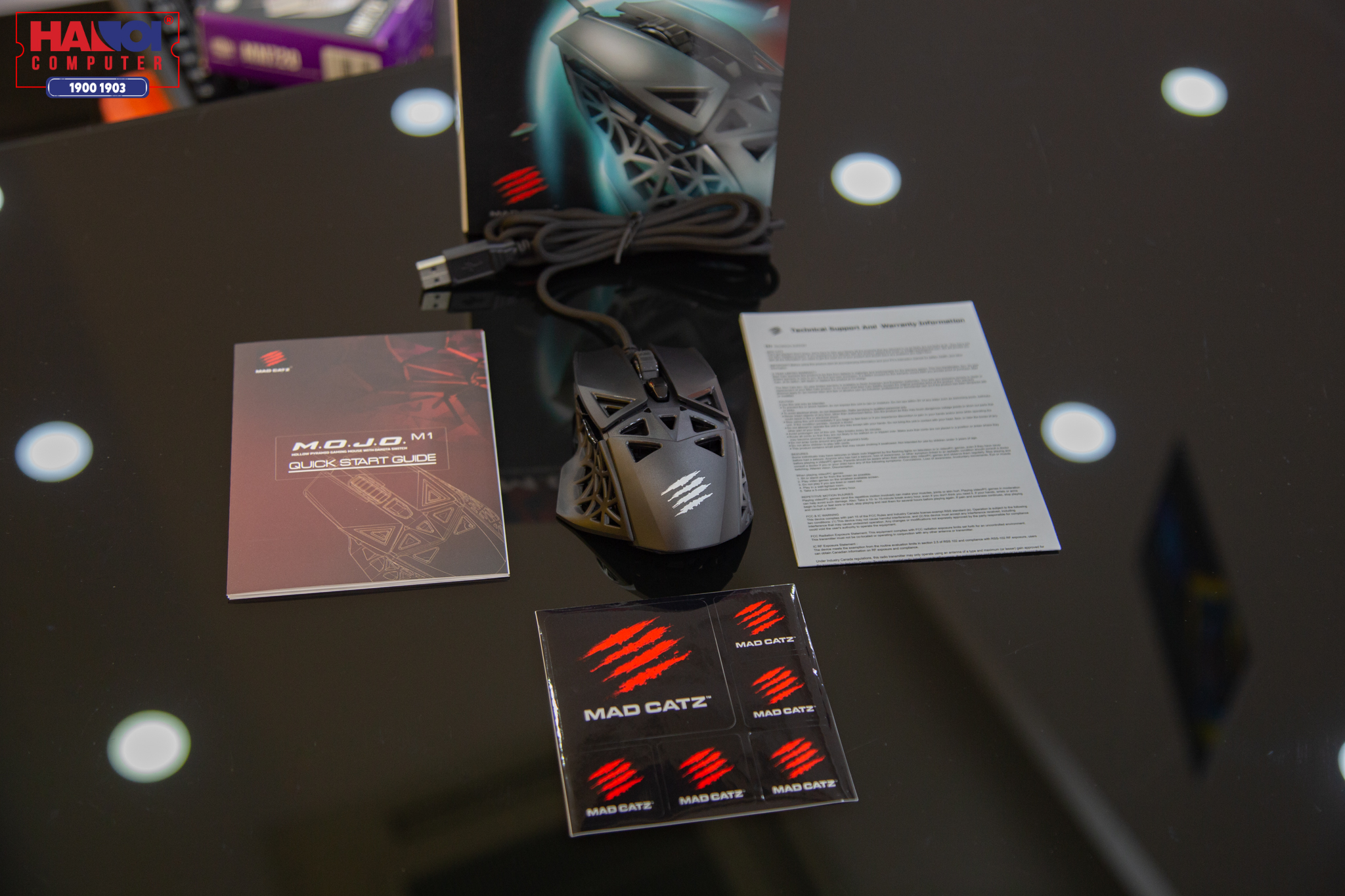 Phụ kiện của Mad Catz M.O.J.O M1