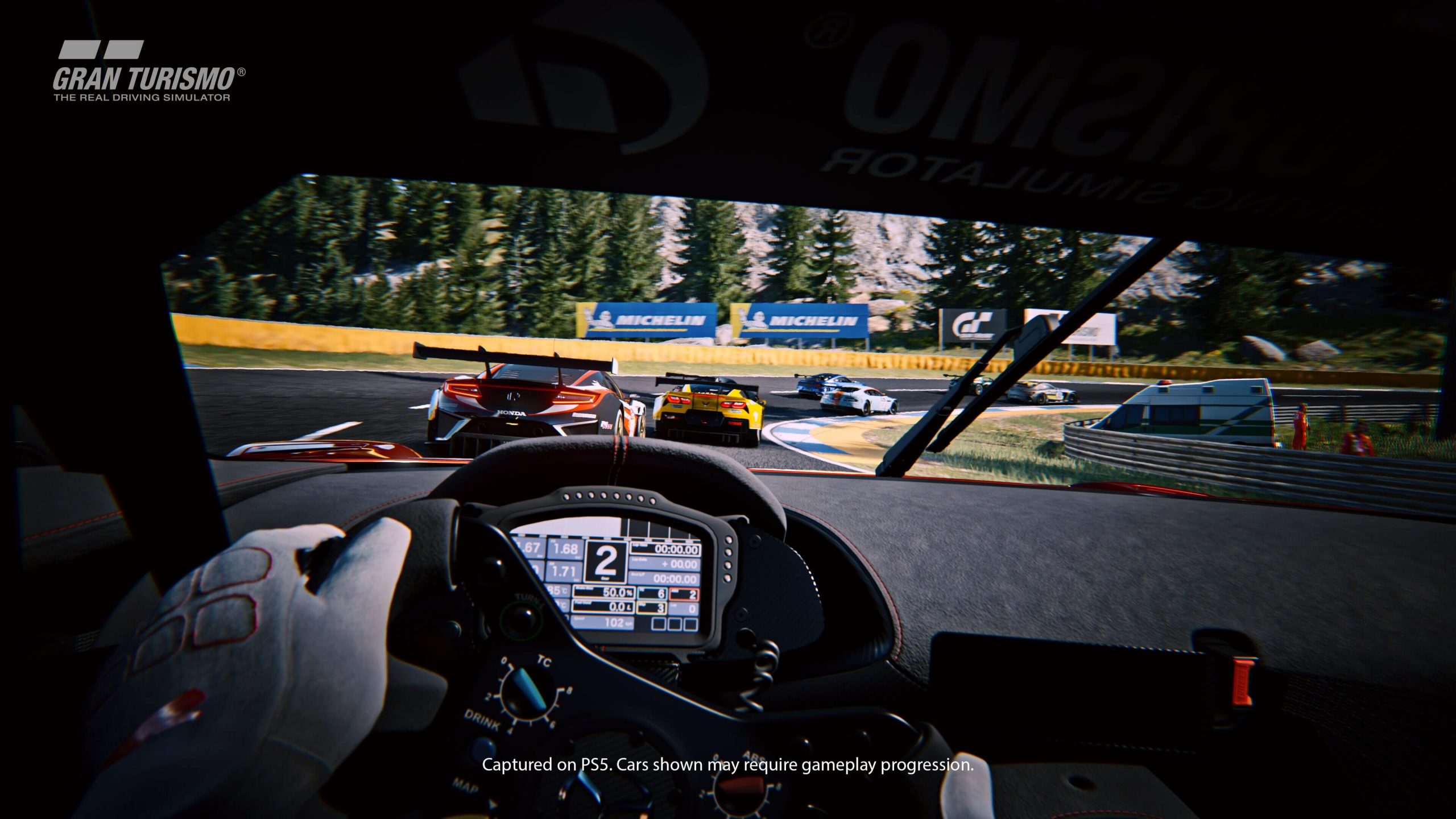 gran-turismo-7-hua-hen-sieu-pham-dua-xe-gia-lap-tren-hai-the-he-playstation