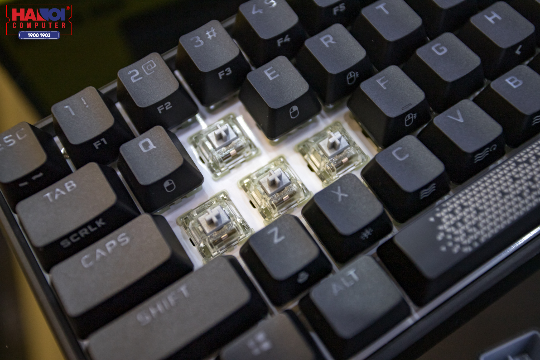 Switch Cherry của bàn phím cơ Corsair K65 Mini