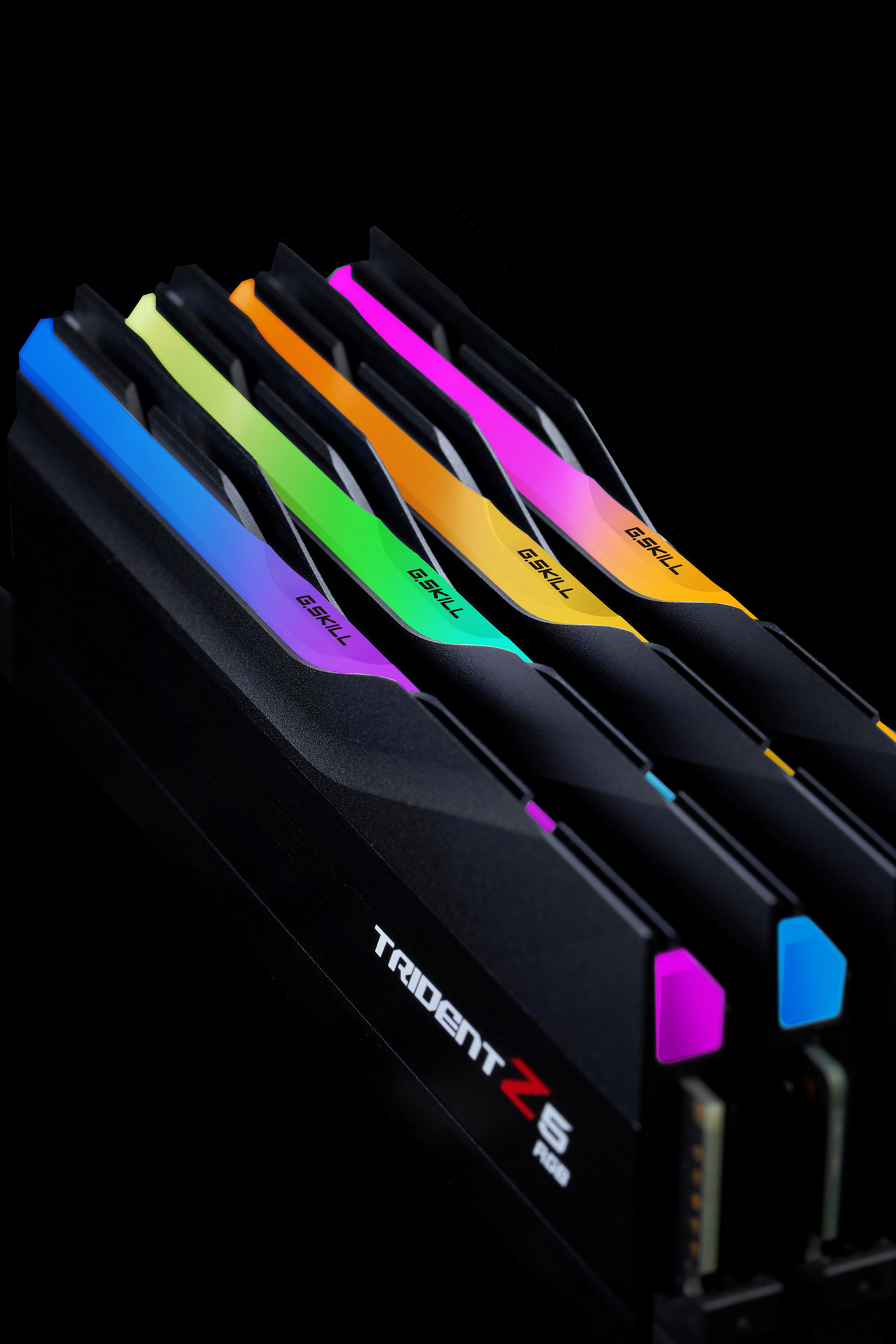 RGB tỏa sáng trong đêm