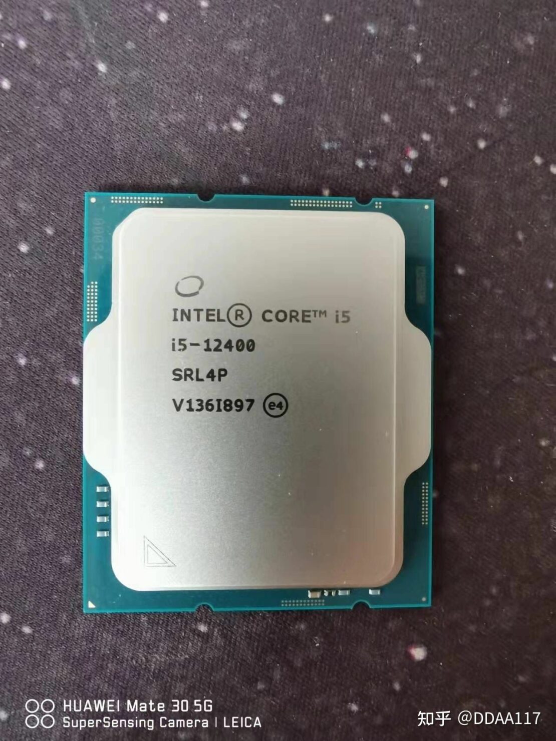 CPU Intel Core i5-12400, ảnh: DDAA117