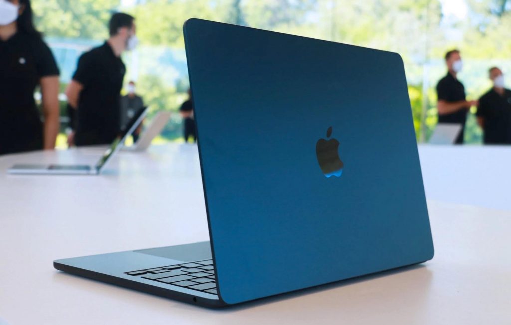 Macbook air M2