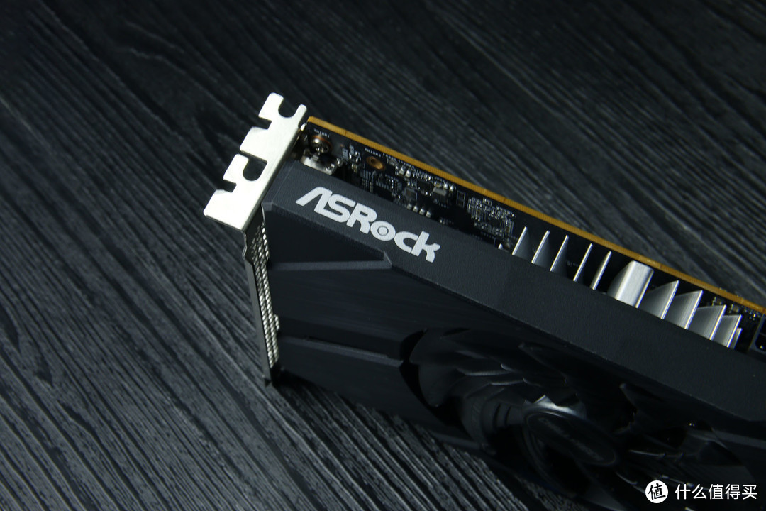 Card đồ họa ASRock Intel Arc Challenger ITX
